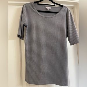 LuLaRoe Gray ribbed medium Gigi